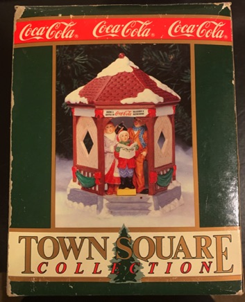 4355-1 € 35,00 coca cola town square prieeltje.jpeg
